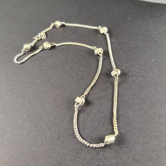 Chain Necklace Avon Vintage Silver Tone Knot 17" Spring Clasp Minimalist - Picture 8 of 10